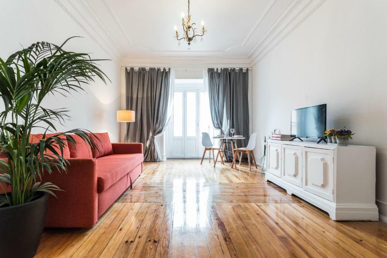 6 Clouds Apartment Лиссабон Экстерьер фото