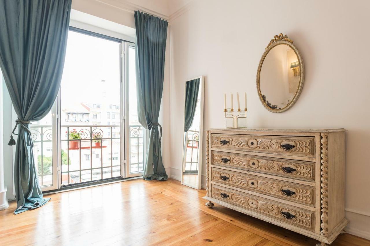 6 Clouds Apartment Лиссабон Экстерьер фото