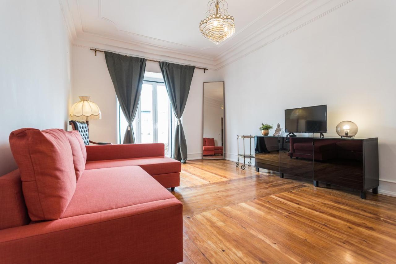 6 Clouds Apartment Лиссабон Экстерьер фото